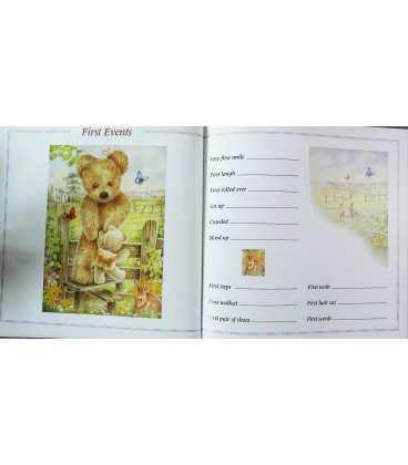 Teddy Tum Tum Baby Book: A Record of the First Five Years
Import